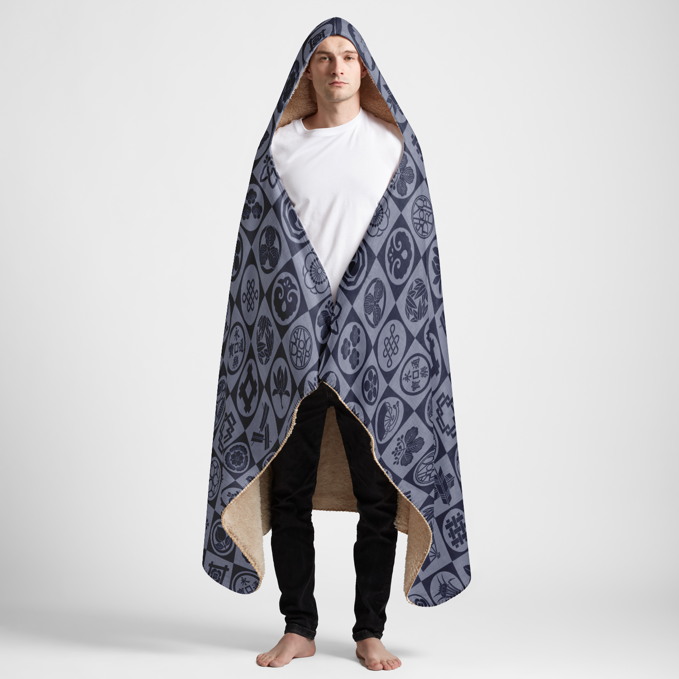 Kamon Monogram Large Hooded Sherpa Blanket 60x80