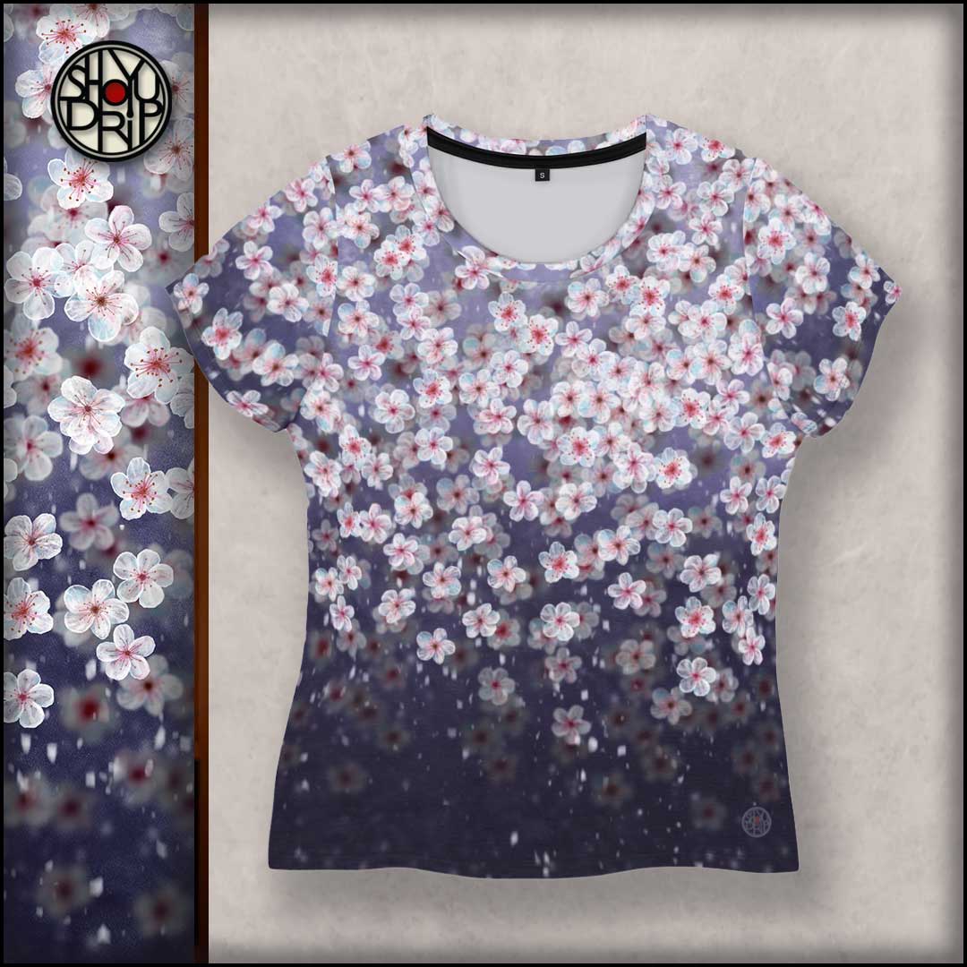 Plum Blossom Snow Scoop Neck T-Shirt